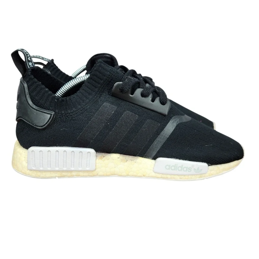 Adidas NMD R1 Primeknit Sneakers Mens 9 Black‎ Low Top Casual Shoes S81848